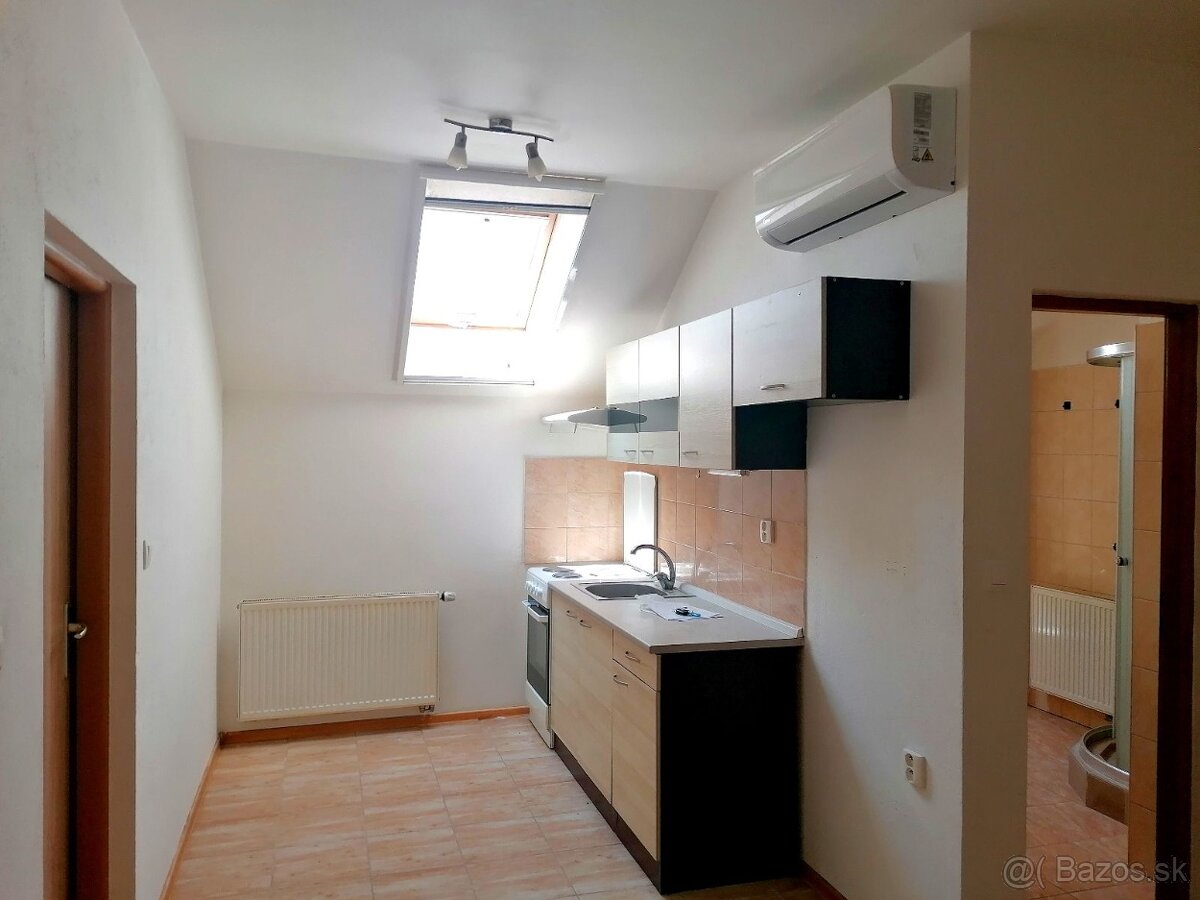 Na prenájom byt v Kolárove / Kiadó lakás Gútán