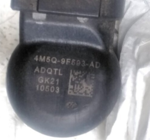 predám trysky 4M5Q-9F593-AD FORD 1.8 TDCI motor QYWA, motor