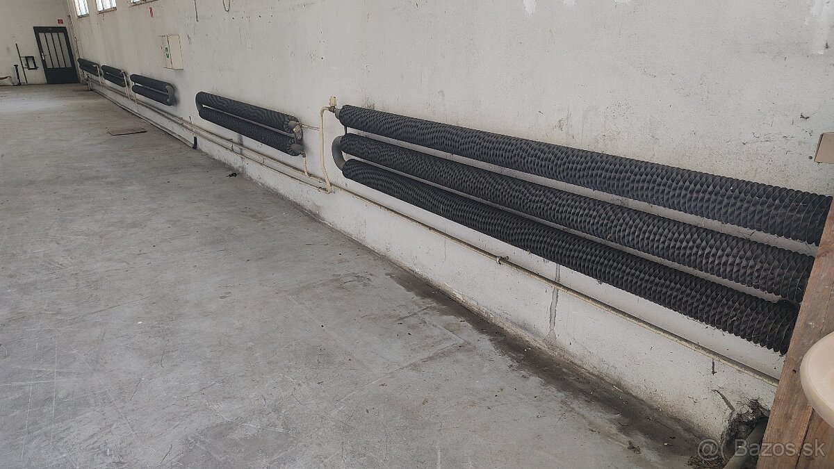 Industrialny radiator