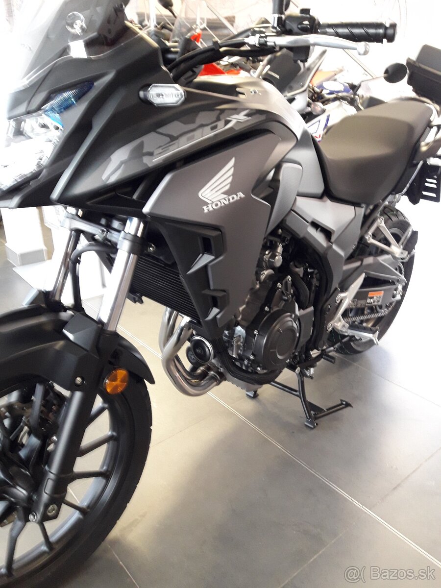 hlavní/centrální stojan Honda NX500 r.v. 23-25