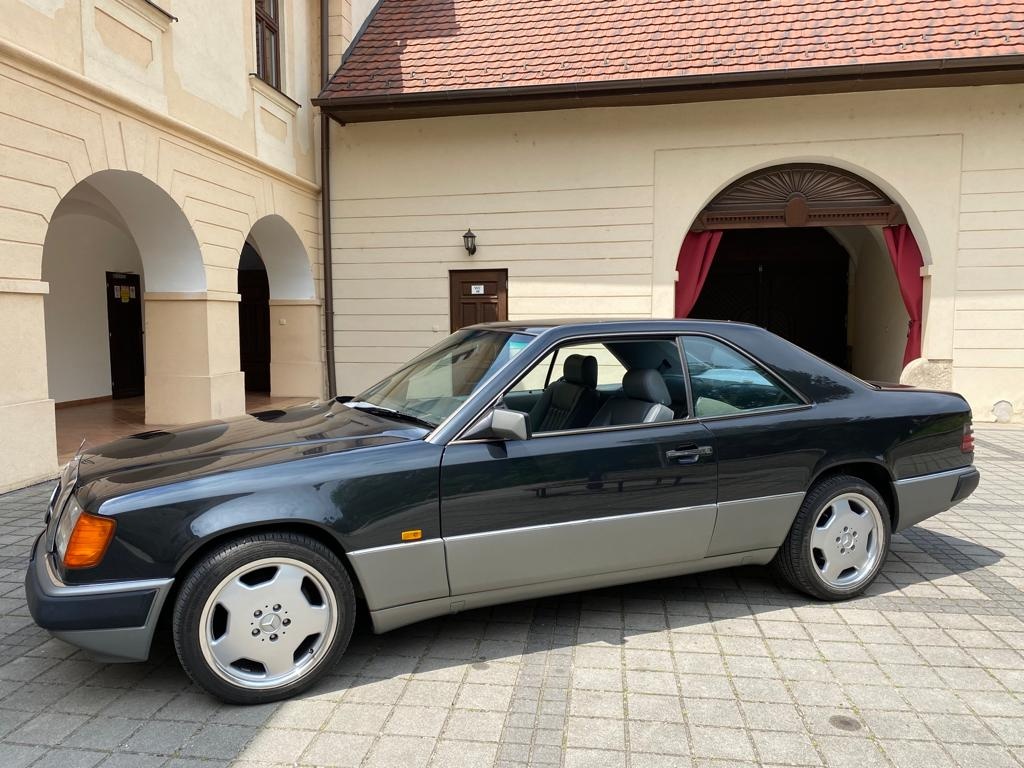 Mercedes 300CE