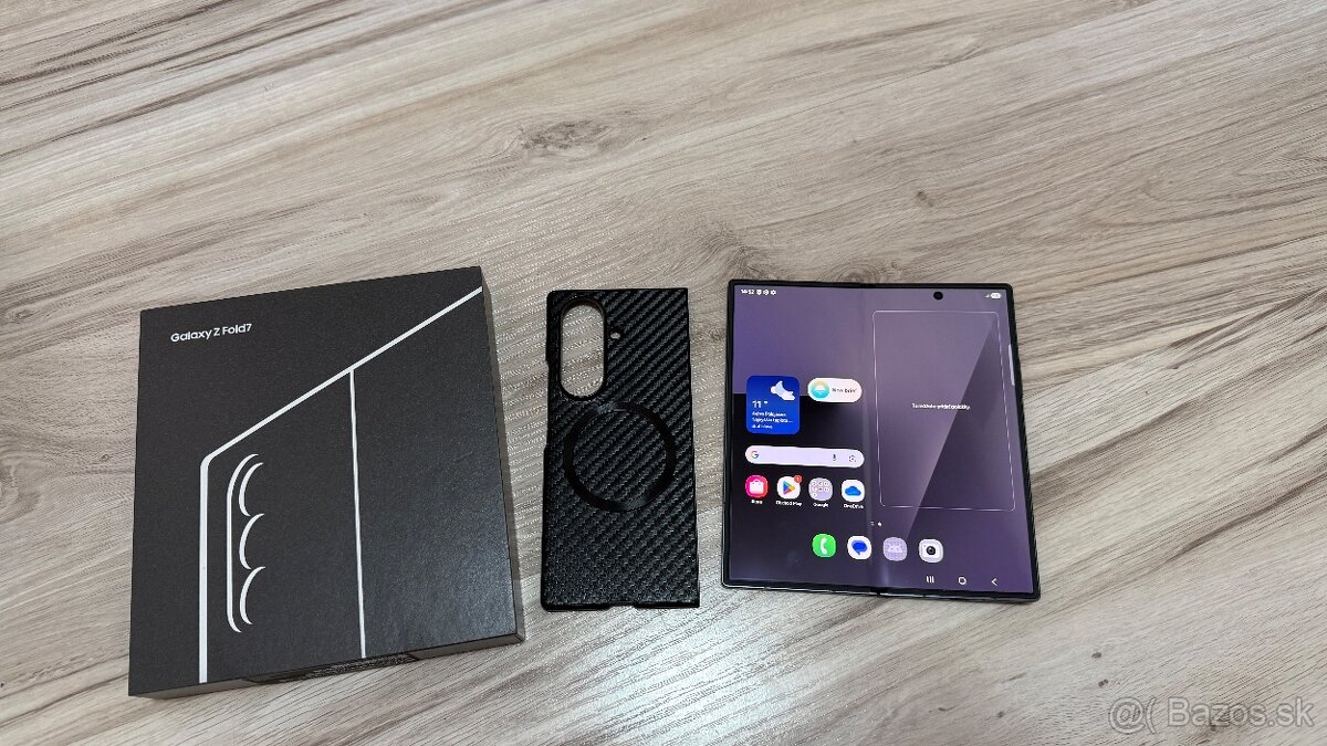 Vymenim predam Samsung Fold 7 5G Black 1TB zaruka Telekom