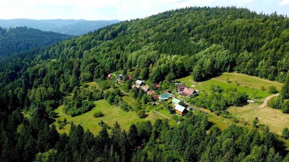 Vysoká nad Kysucou – 14.570 m2 LES a ORNÁ PÔDA v podiele 1/1
