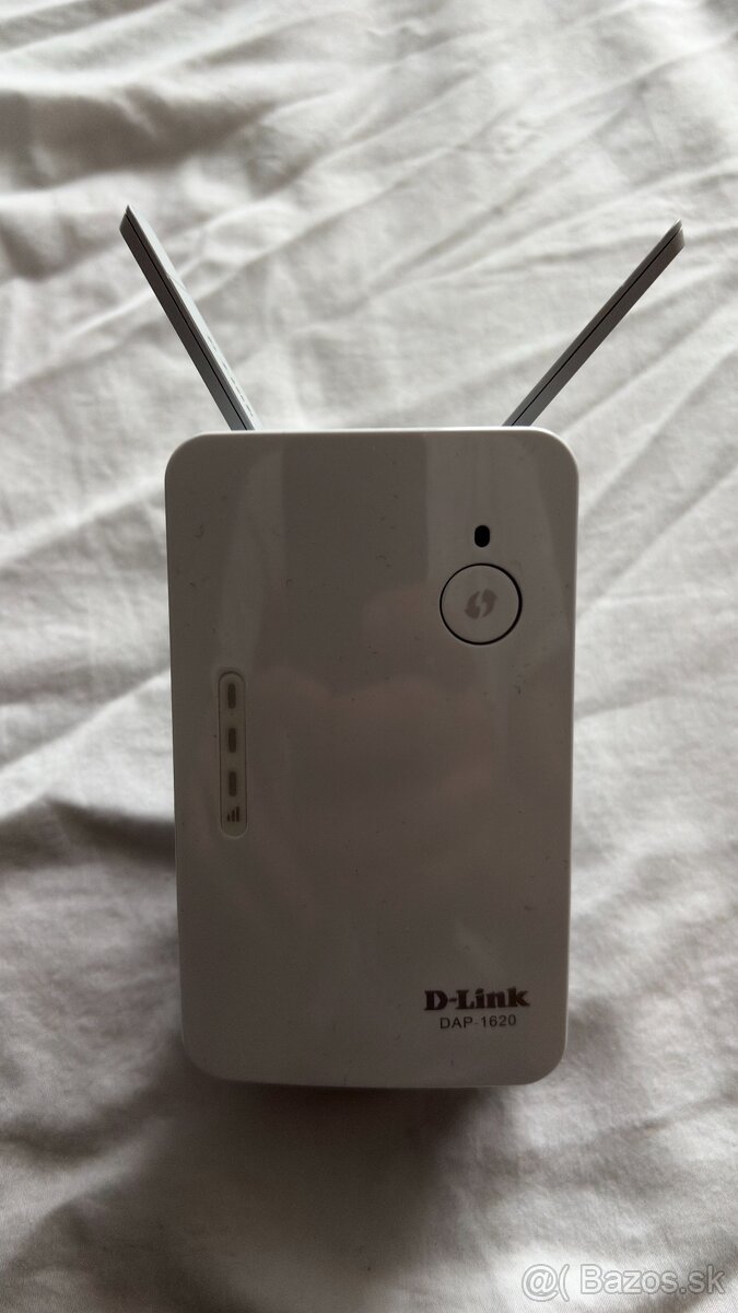 Wi-Fi extender D-Link DAP-1620 biely