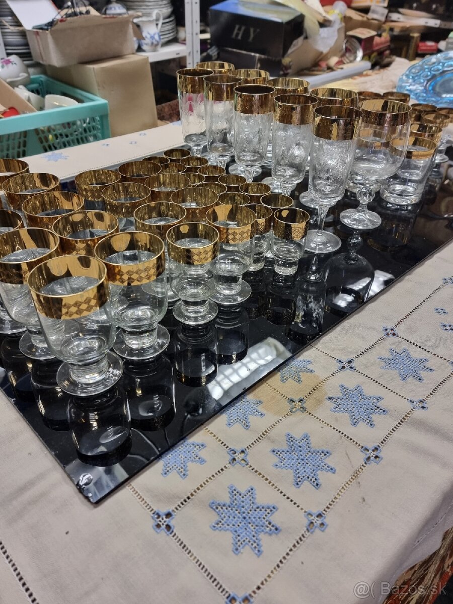 Predám zberateľské sklo