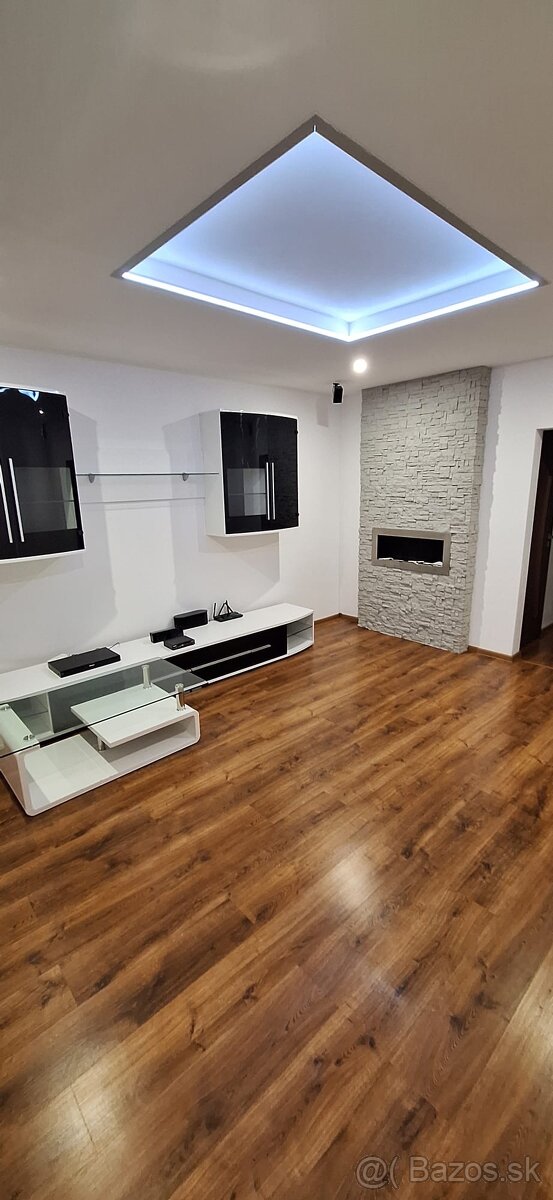 Prenájom 3 izbového bytu v Žarnovici