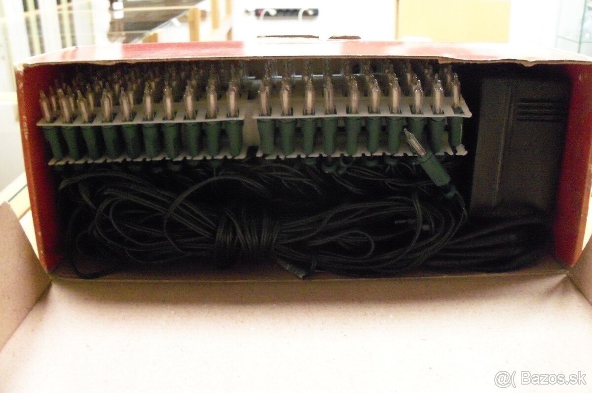 VIANOČNÉ OSVETLENIE