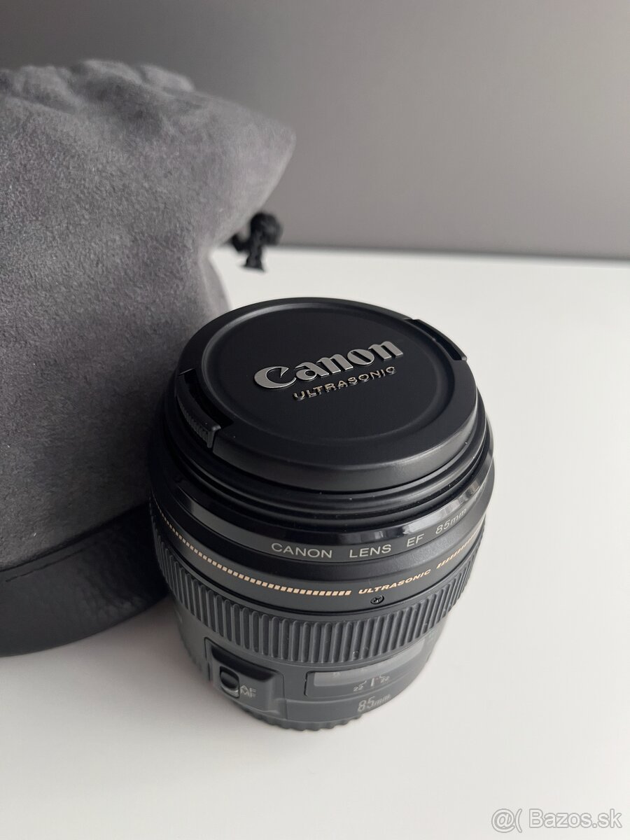 Canon EF 85mm f/1.8 USM