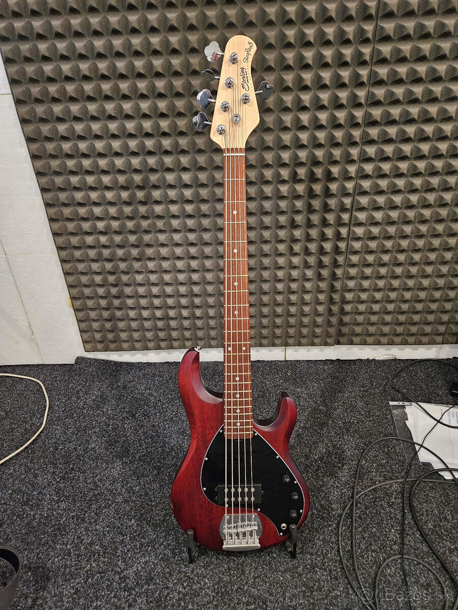 Predám 5 strunovú bassgitaru Sterling by Music Man