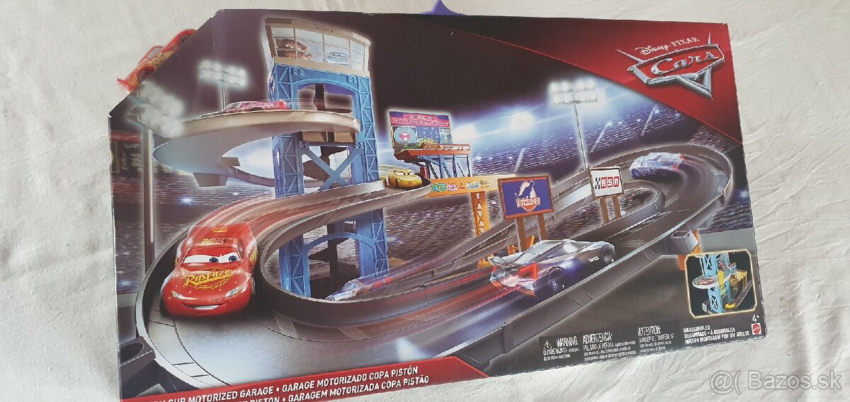 Predám autodráhu McQueen + EXTRA autíčka