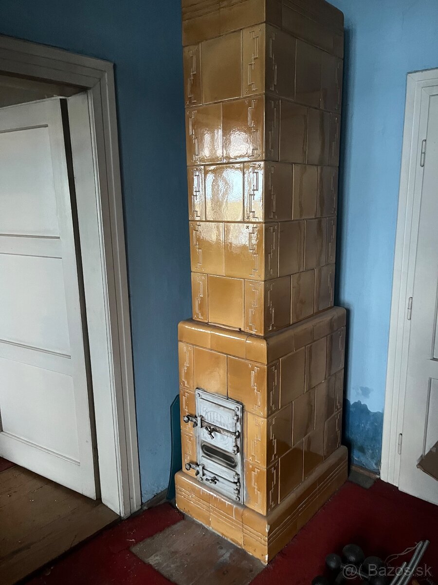Kachľové pece 4x zachovalé plne funkčne