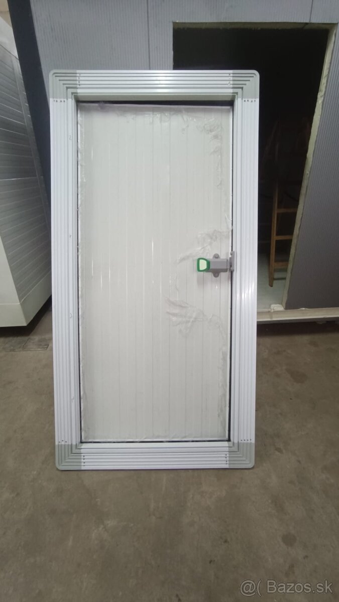 Dvere do chladiarne / Chladiarenské dvere / Mraziarenské dve