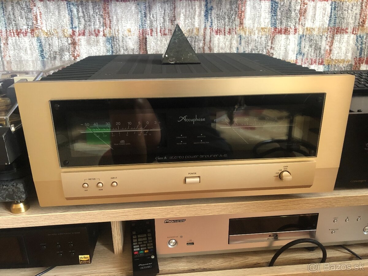Accuphase