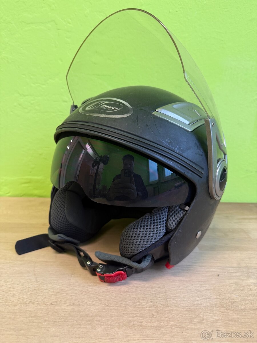 Otvorená prilba Mzone