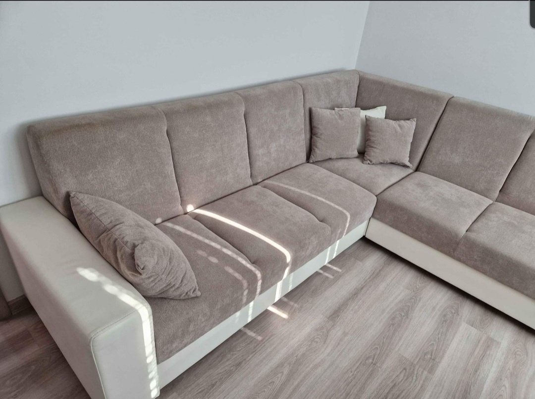 Rohová sedačka, gauč