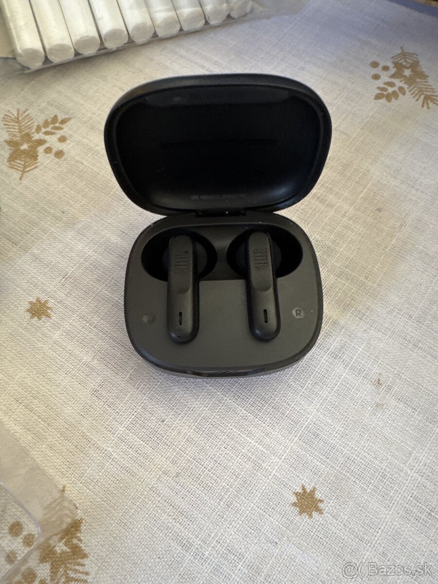 Predám pokazené slúchadlá jbl vibe 300