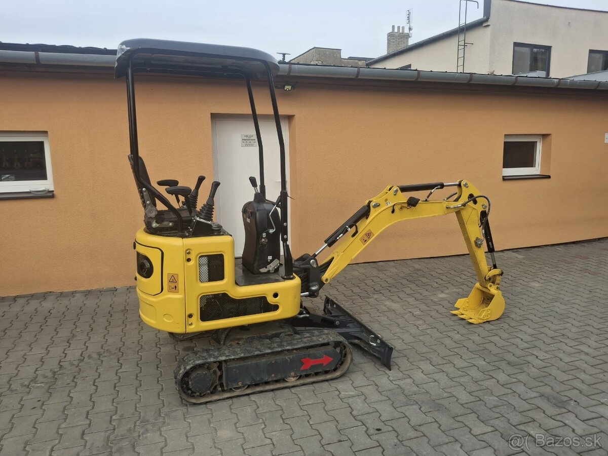 Minibagr pásový Machpro 30mth