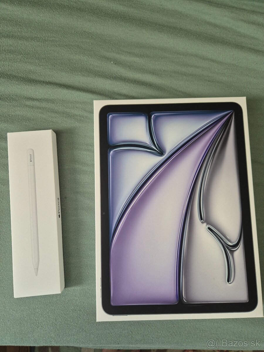 Apple iPad Air 11" 256GB Wi-Fi