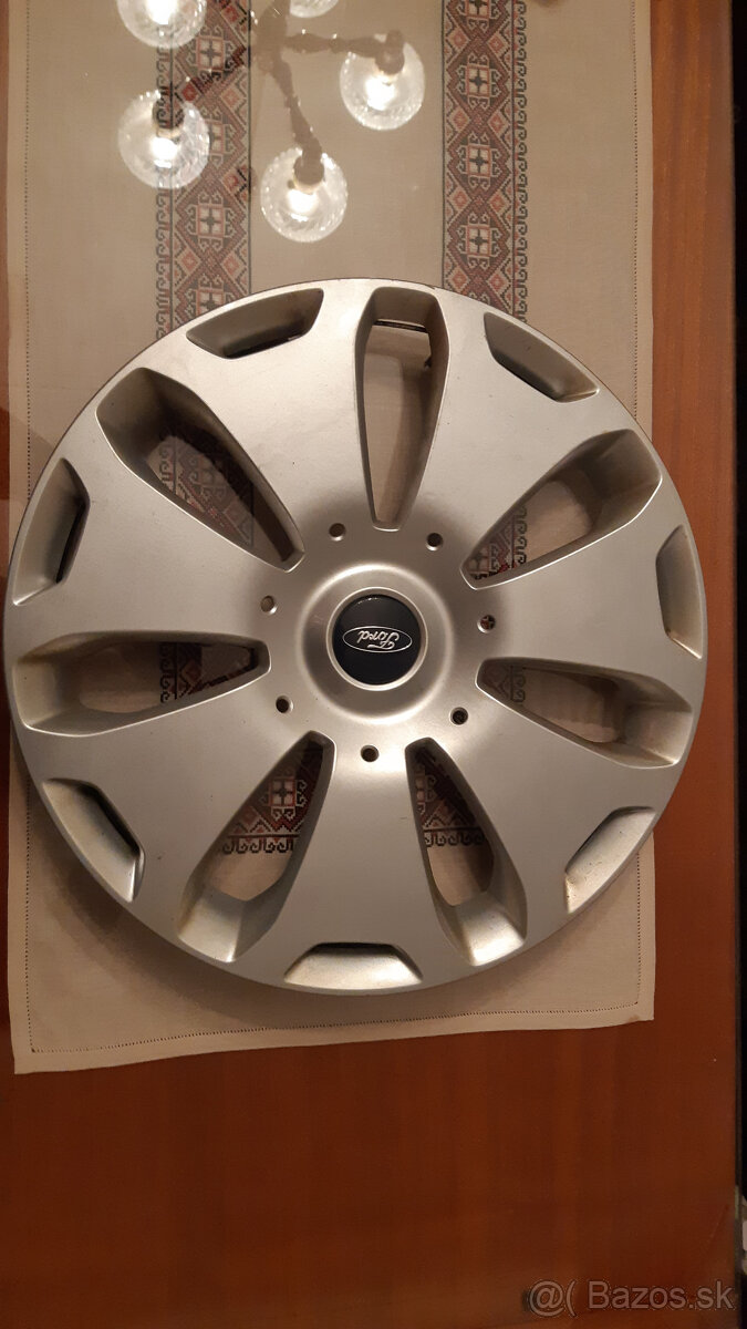 PUKLICE "16" na vozidlo FORD - 4 ks, KOŠICE