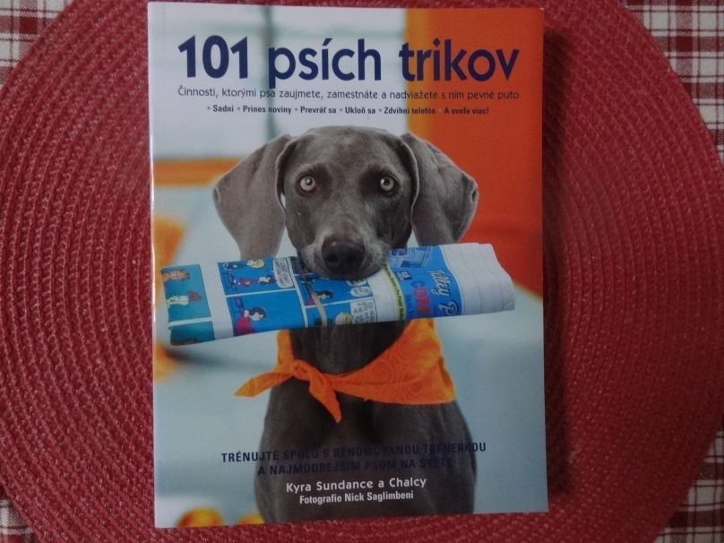 Predám:pes...o psoch ,2 knižky:101 psích trikov