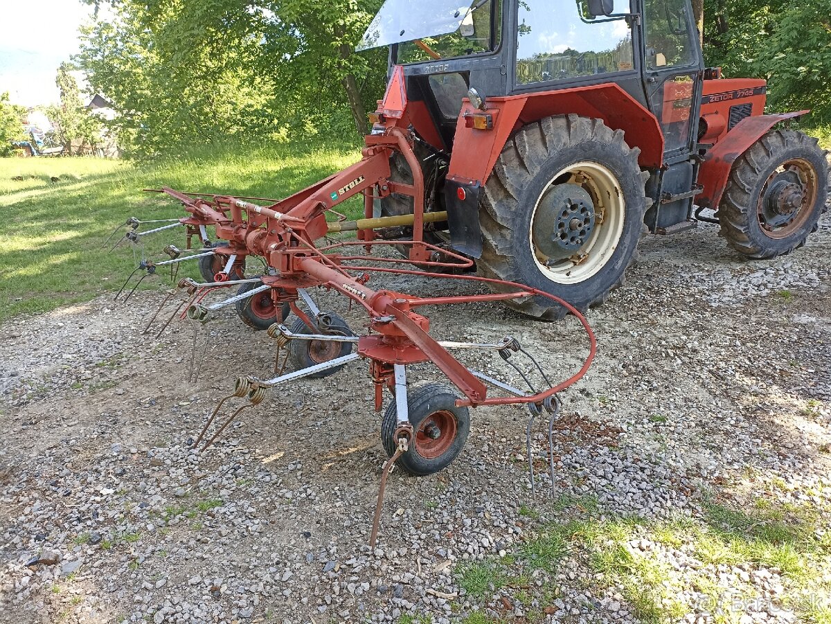 Obracač sena