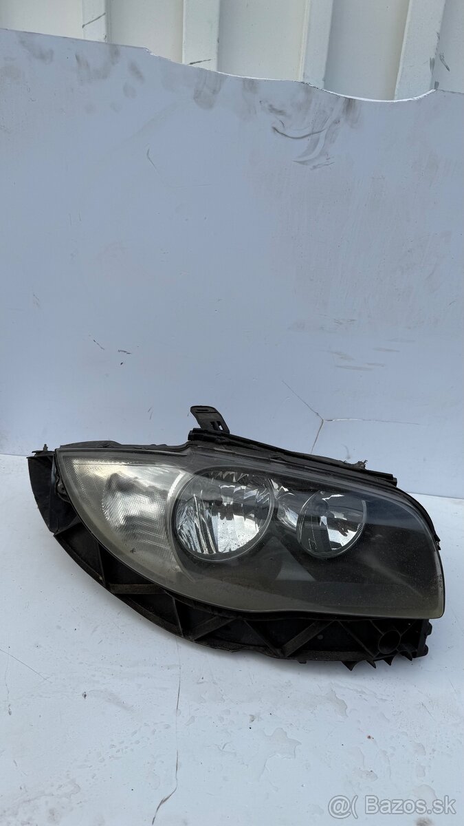 bmw e87 predné svetlomety zadné