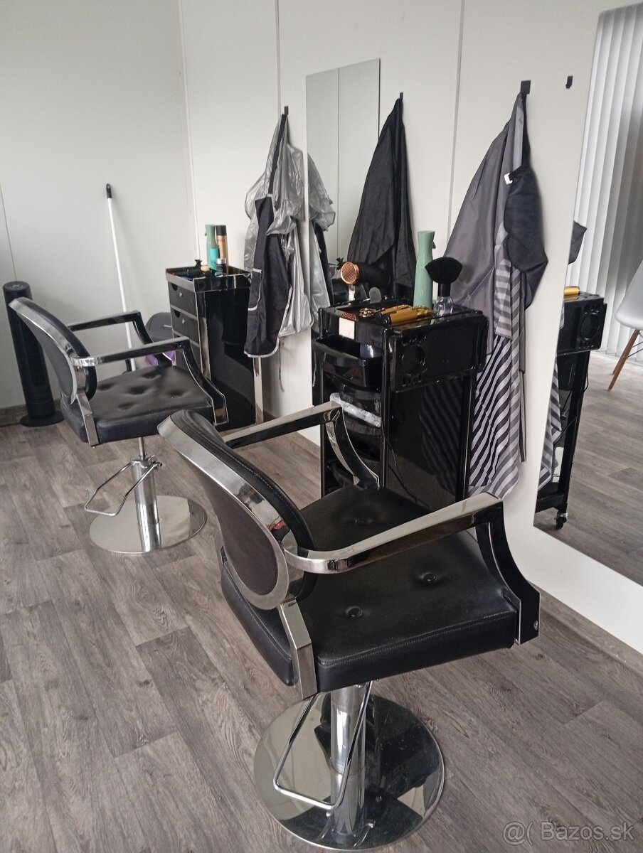 Barber/Holíč/ kaderníčka