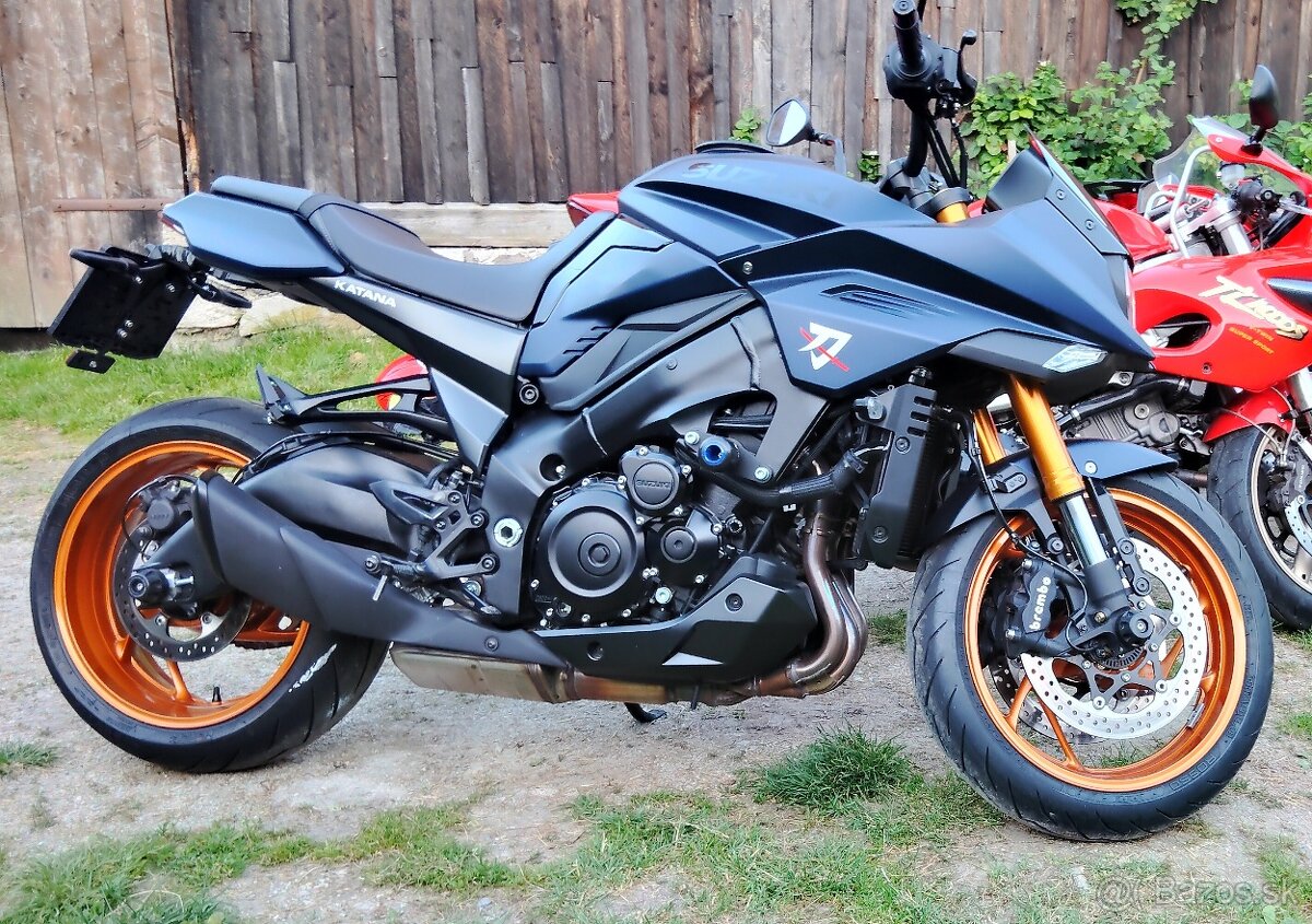 Suzuki gsx-s 1000 katana