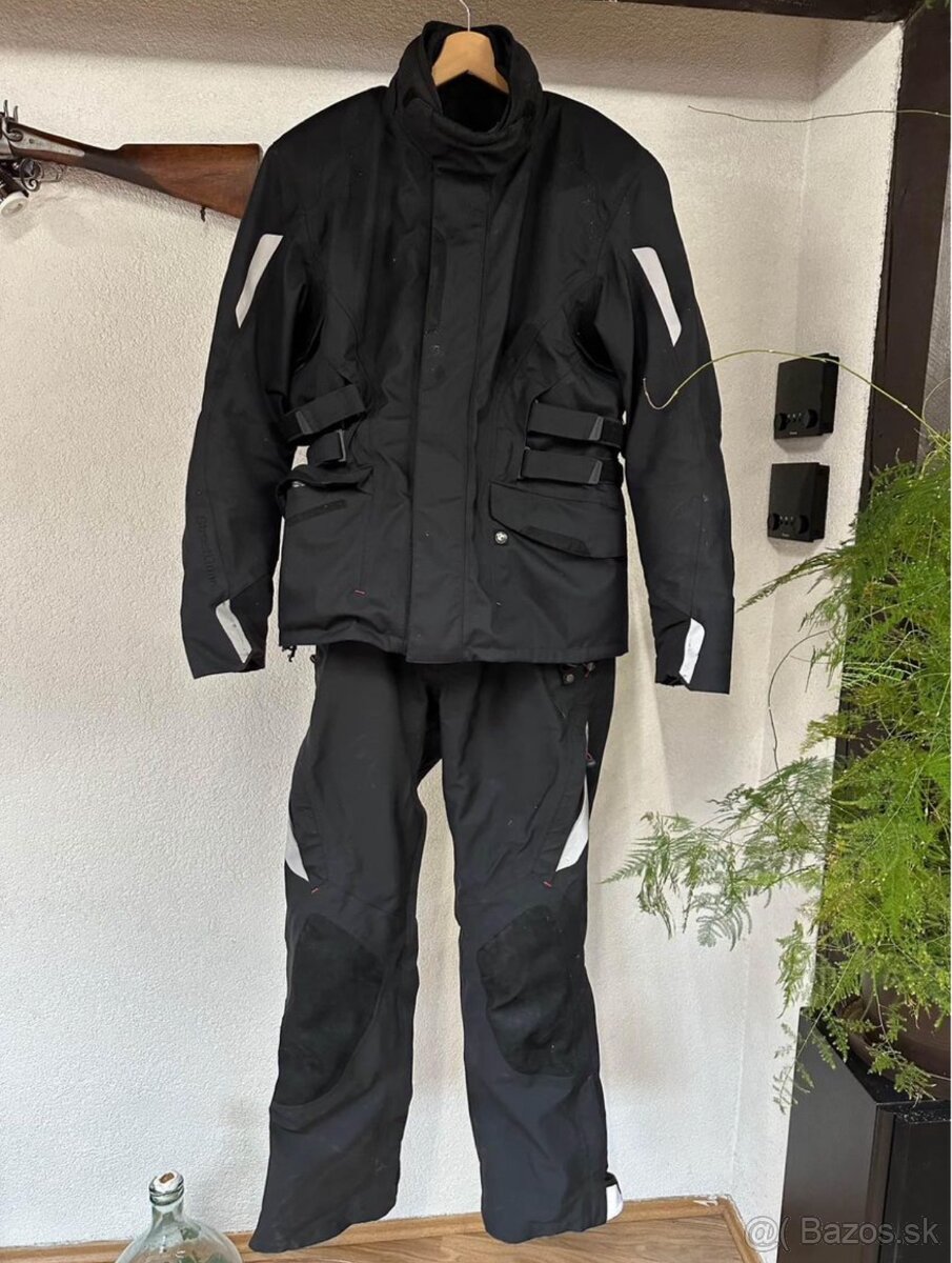 BMW StreetGuard kombinéza, veľkosť 52