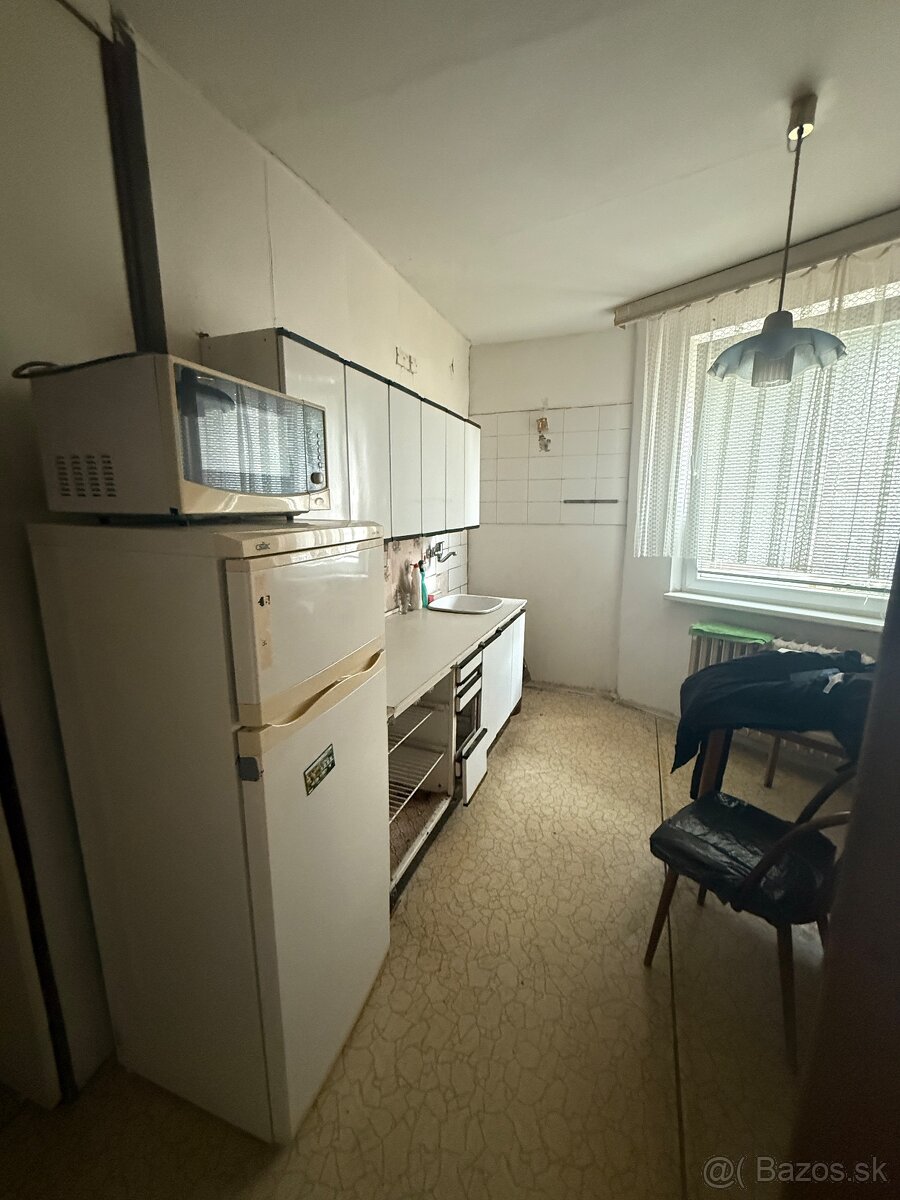 1 izbovy - Hospodárska 94 - Pôvodny stav