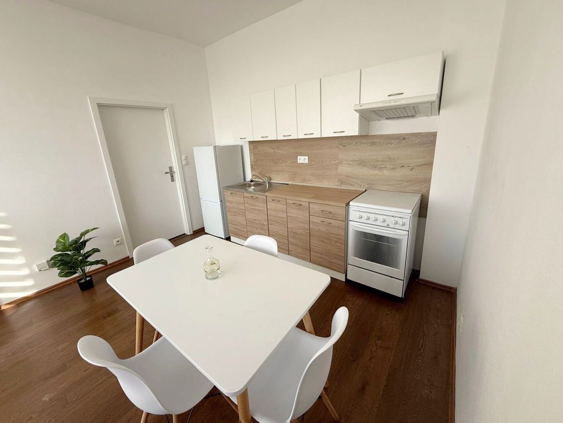 Výborná ponuka -2 izb.byt po komplet.rekonštrukcii s výťahom