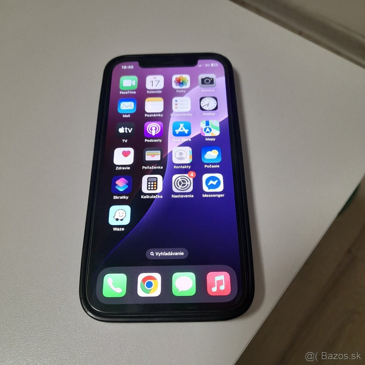 Predám iPhone 12 64GB