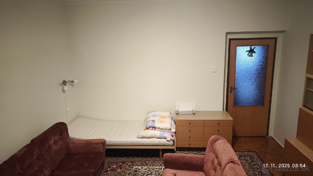 Spoločné bývanie v rodinnom dome.