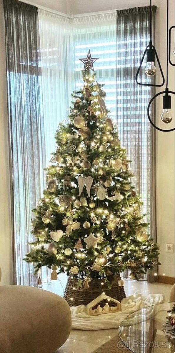 Vianočný stromček umelý 210cm