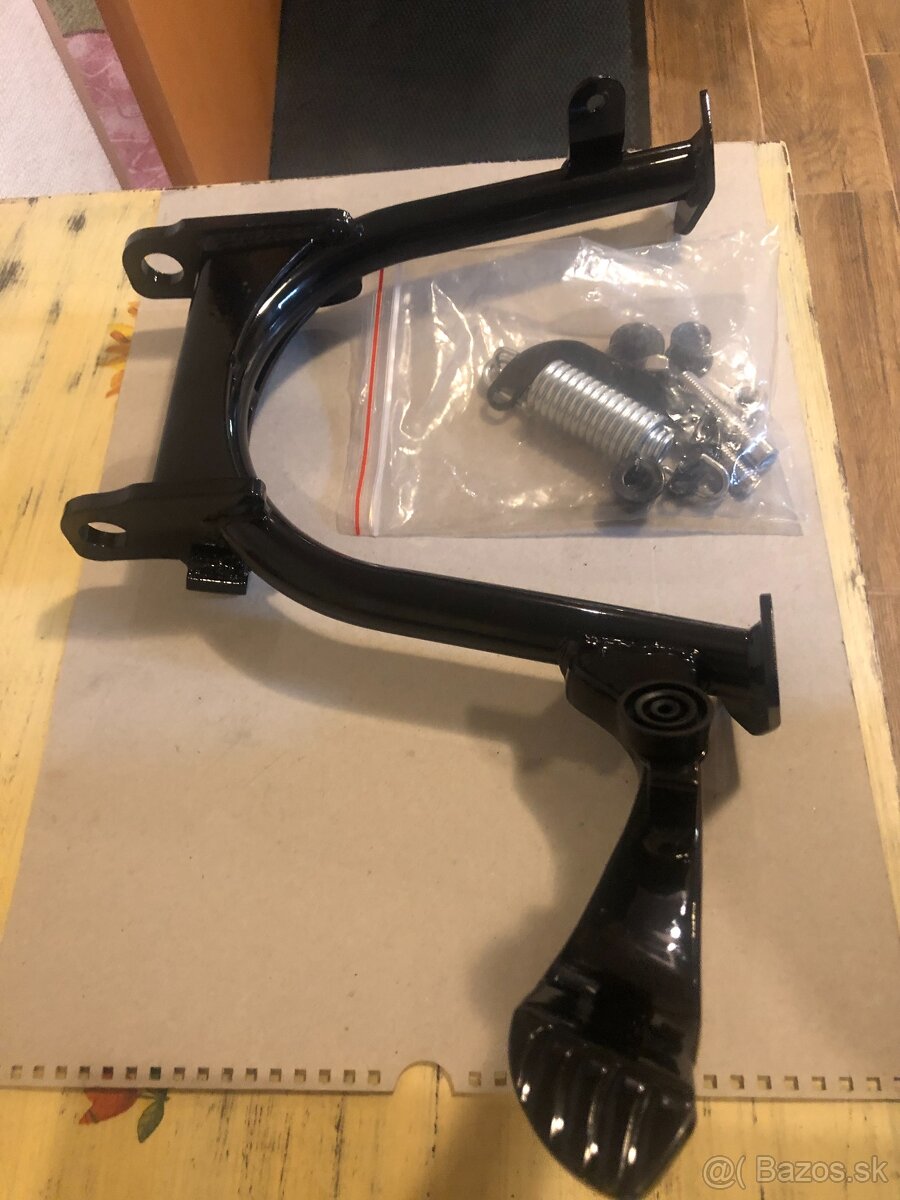 Predám stredový stojan na Triumph Bonneville T100