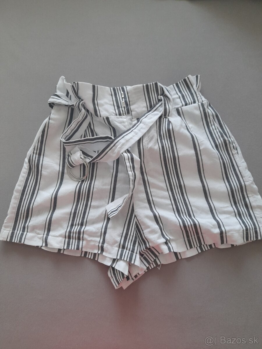 Dámske kraťasy Sinsay