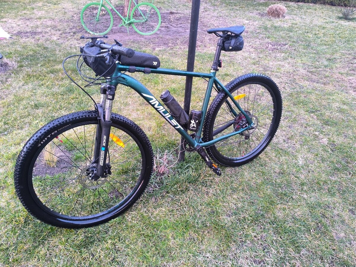 AMULET 29 Rival green/black