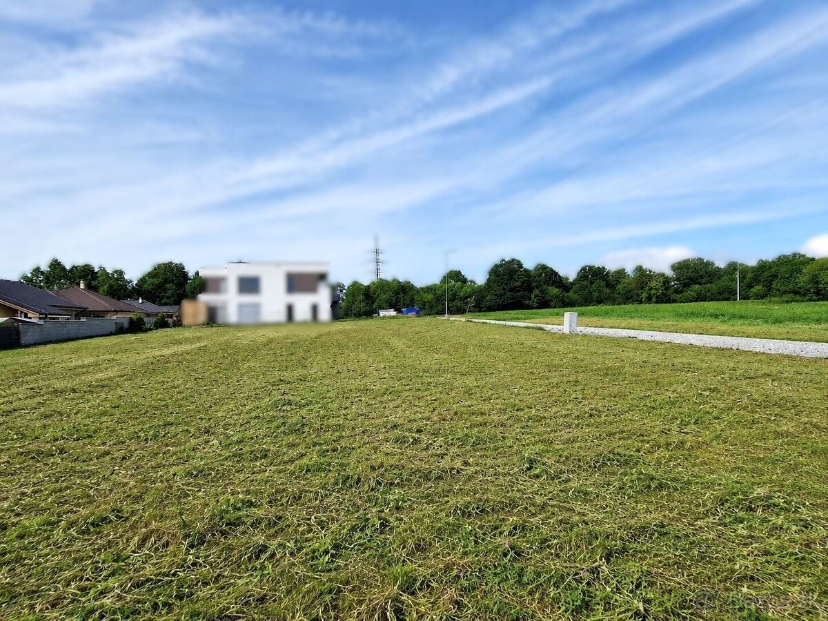 Stavebný pozemok  620 m2 - Bystričany okr. Prievidza