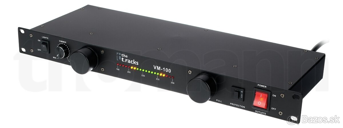 rackový rozvádzač napätia T.racks VM-100
