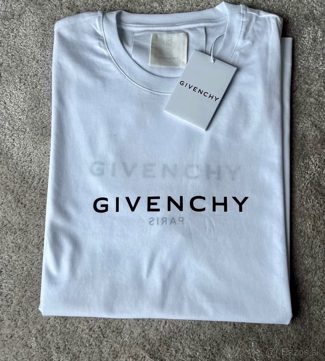 Givenchy reverse tricko original