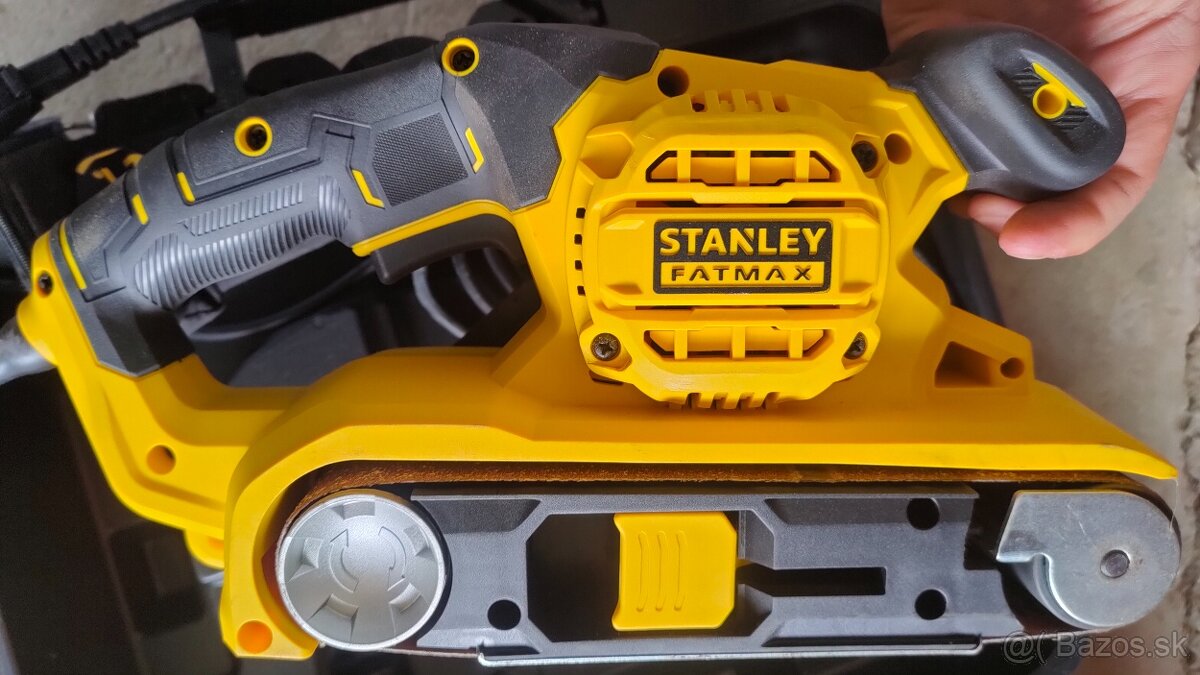 pásová brúska Stanley FatMax FMEW204K 1010W