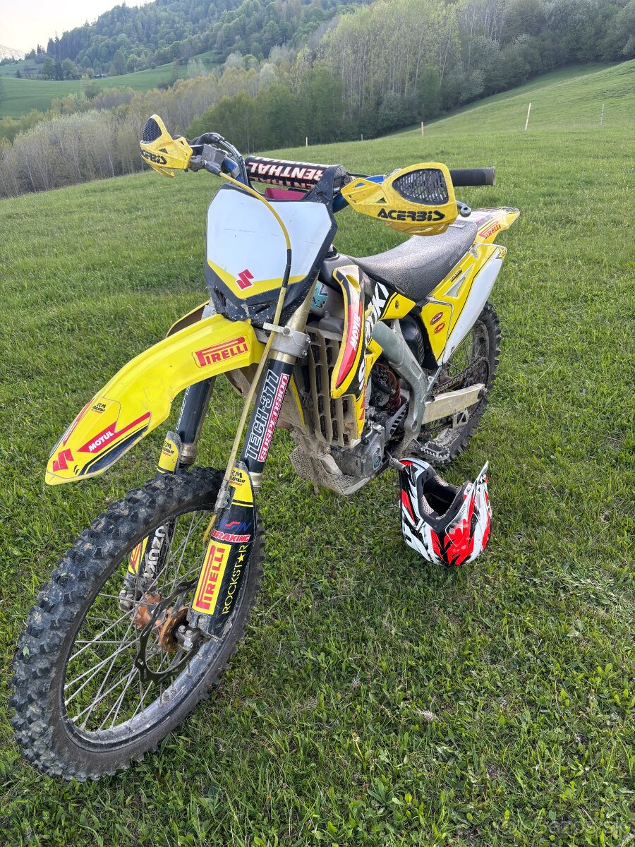 Suzuki rmz 250