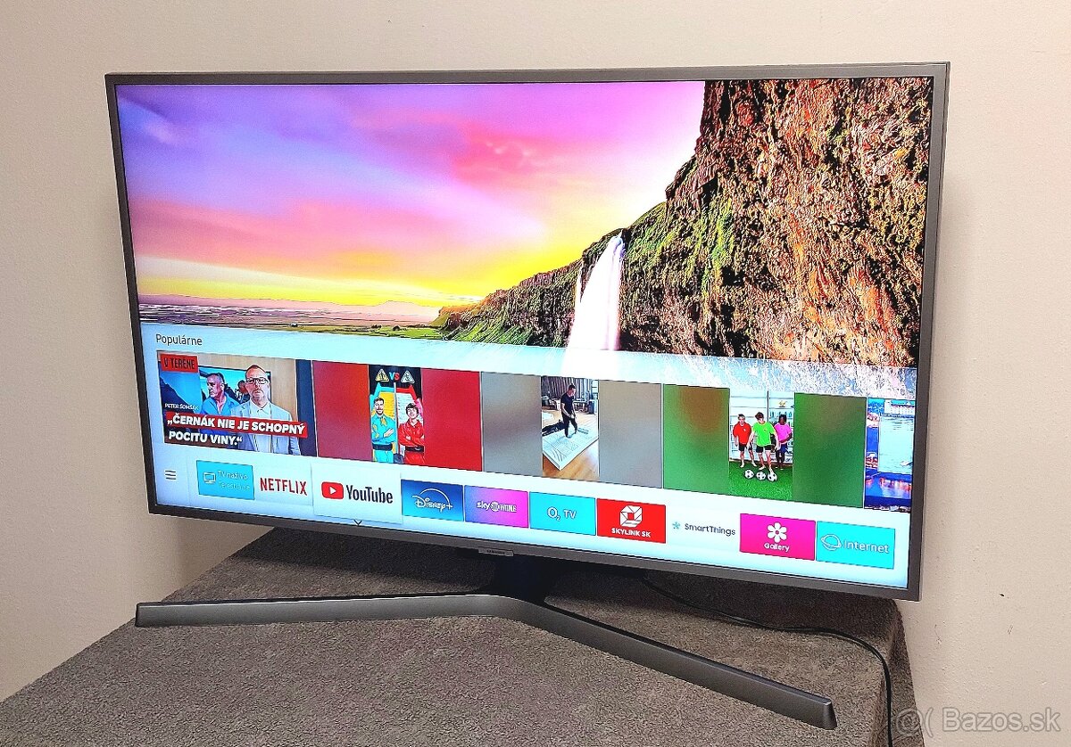 Samsung 43" 4K UHD Smart TV (UE43NU7472)