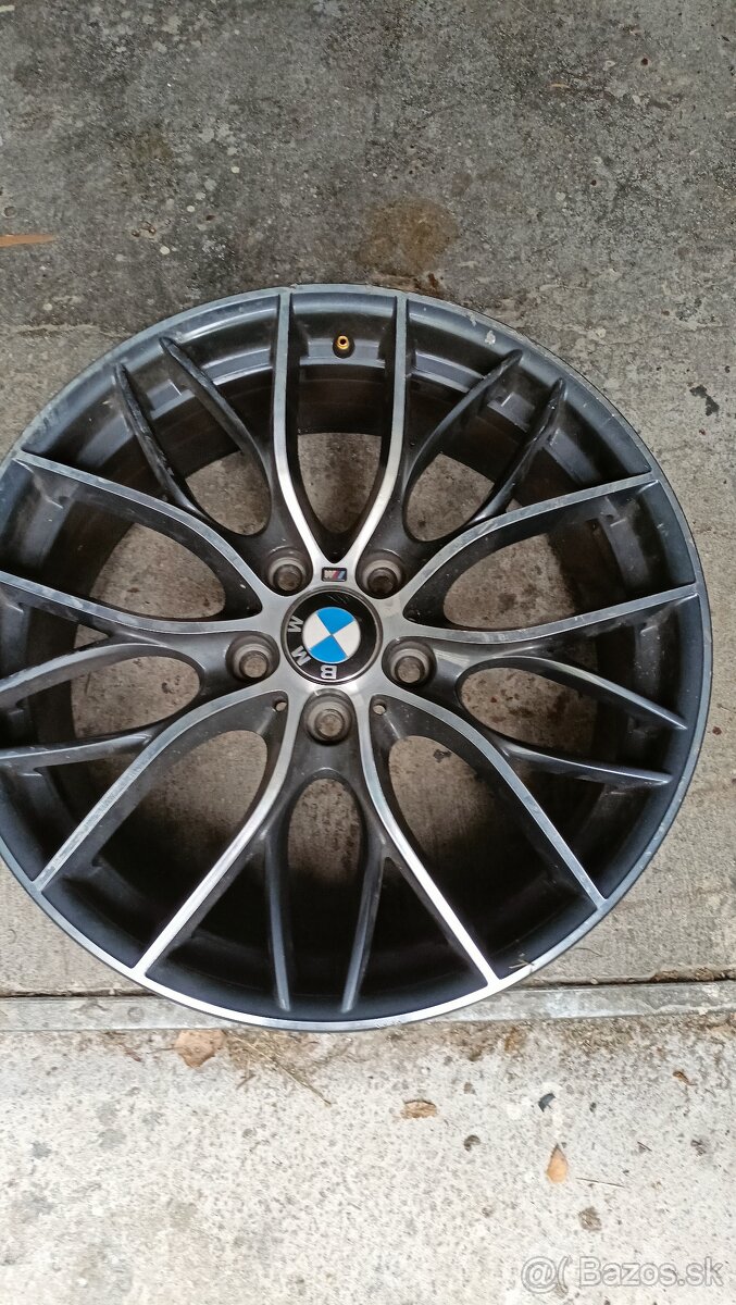 elektróny bmw