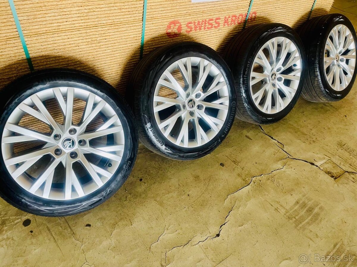 Škoda Antares 18" 8,0J x 18" ET 44 originál