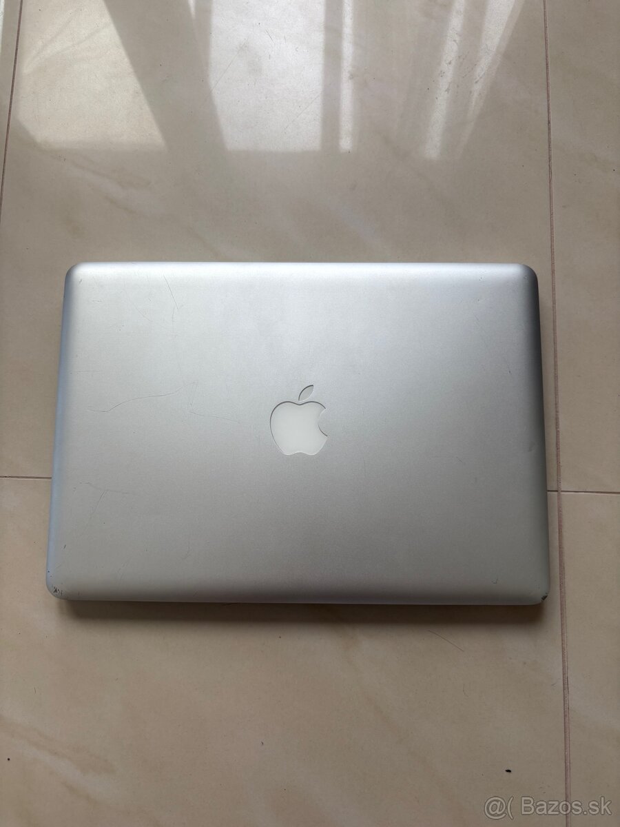 Apple MacBook Air 2011