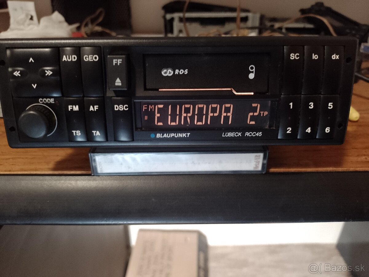 Predám radio Blaupunkt Lubeck Rcc45
