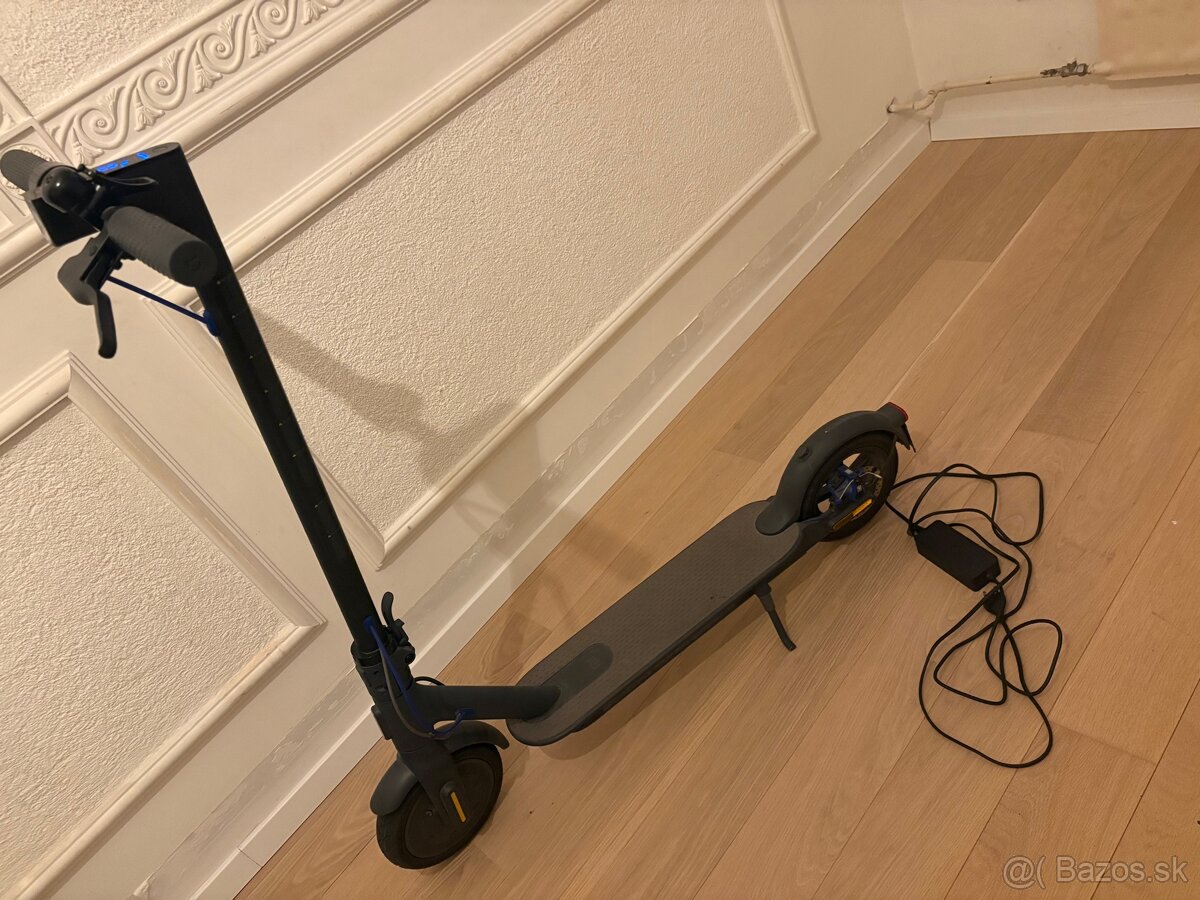 elektrická kolobežka xiaomi mi electric scooter 3