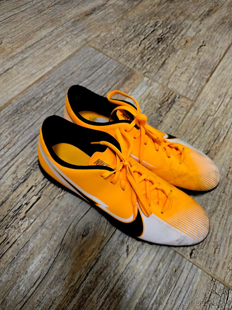 Kopačky Turfy Nike