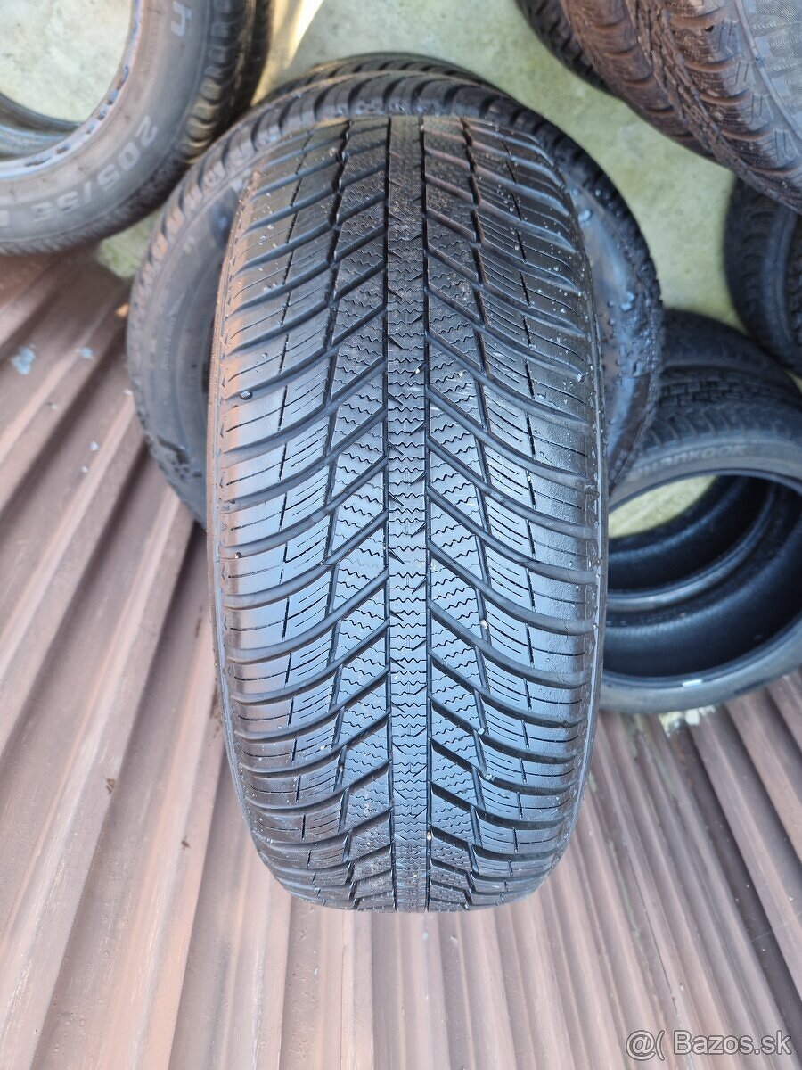Predám zimné pneumatiky Nexen 205/55r16